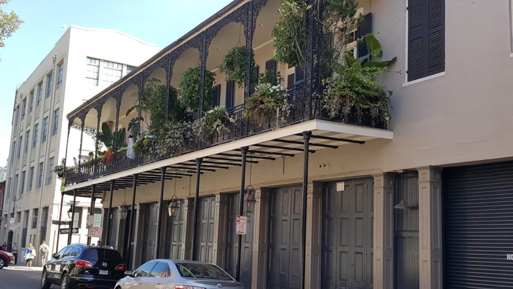 French Quarter - FootprintsinCulture